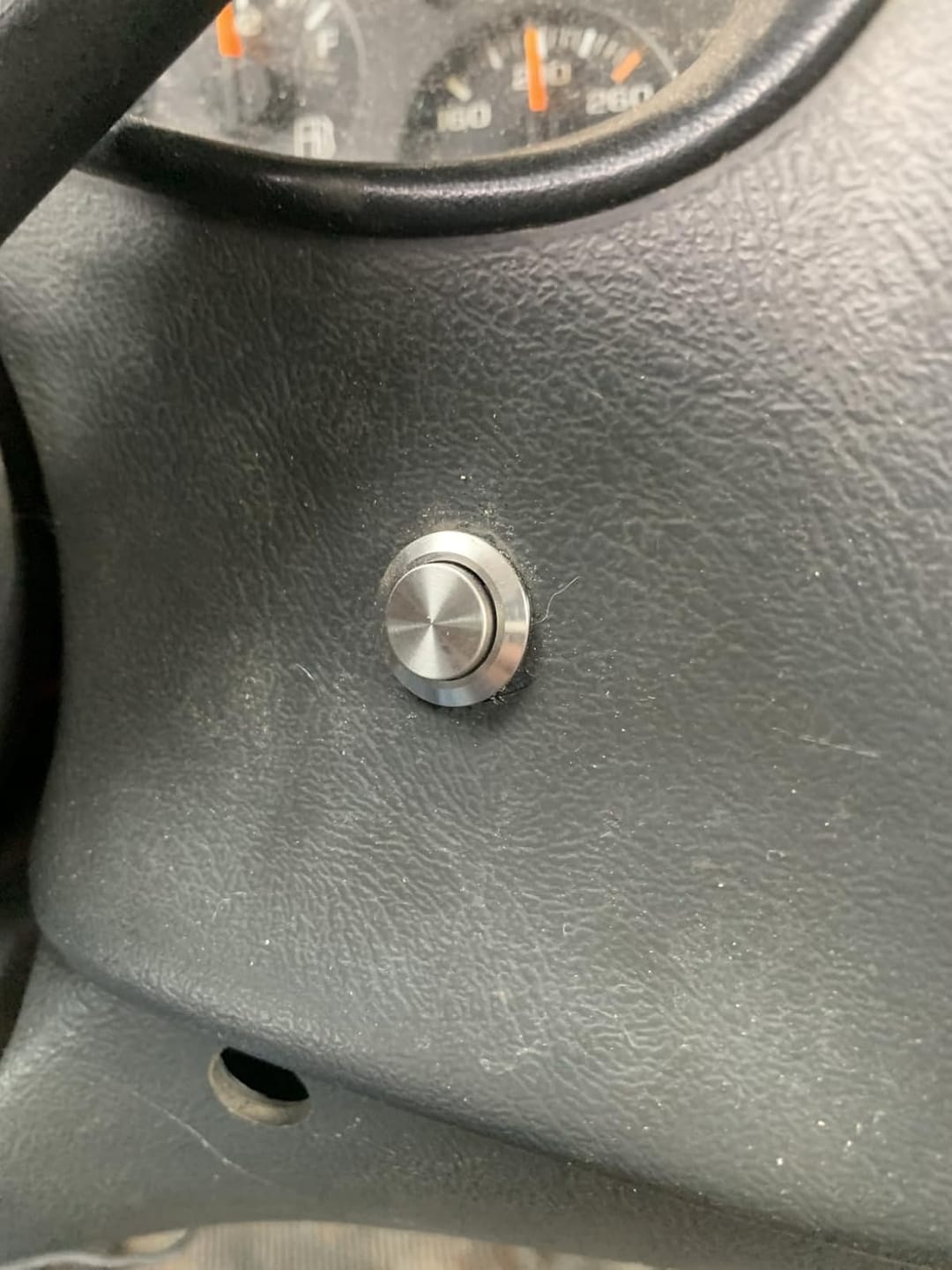 Customer photo review of 16mm Momentary Push Button Switch High Round Cap Waterproof High Flush Screw Terminals 1NO SPST