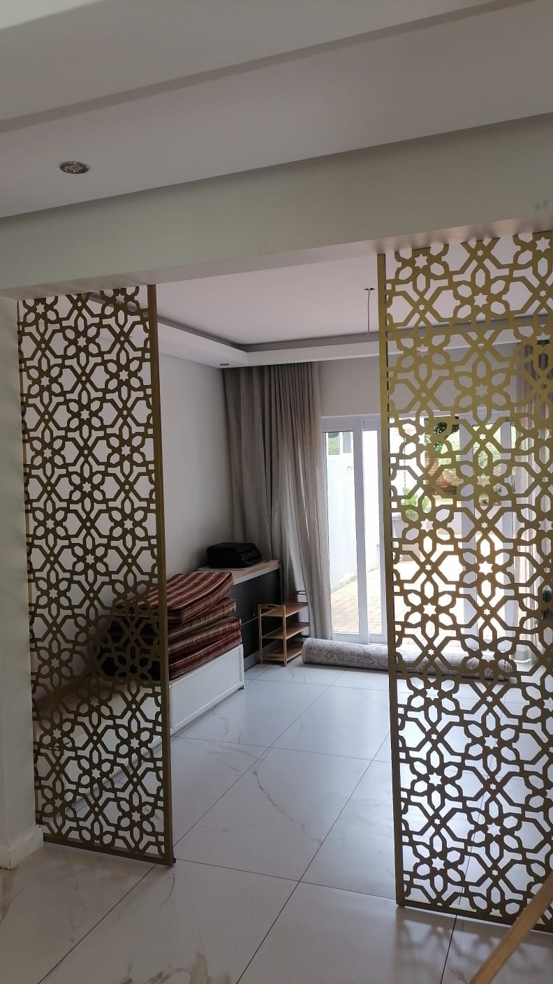 Customer photo review of CS-18 Laser Cut Steel Screen / Divider