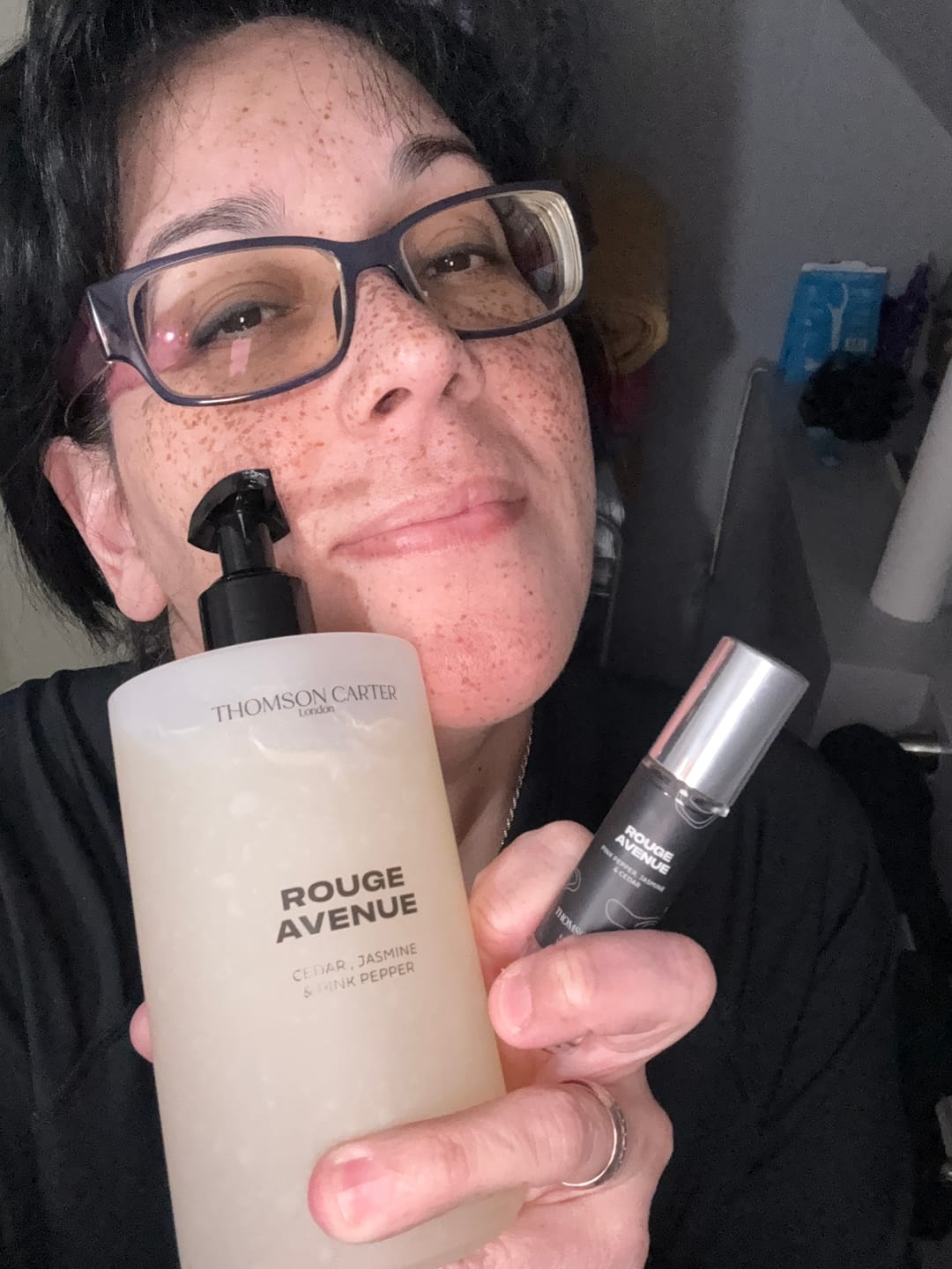 Customer photo review of Rouge Avenue | Body Wash