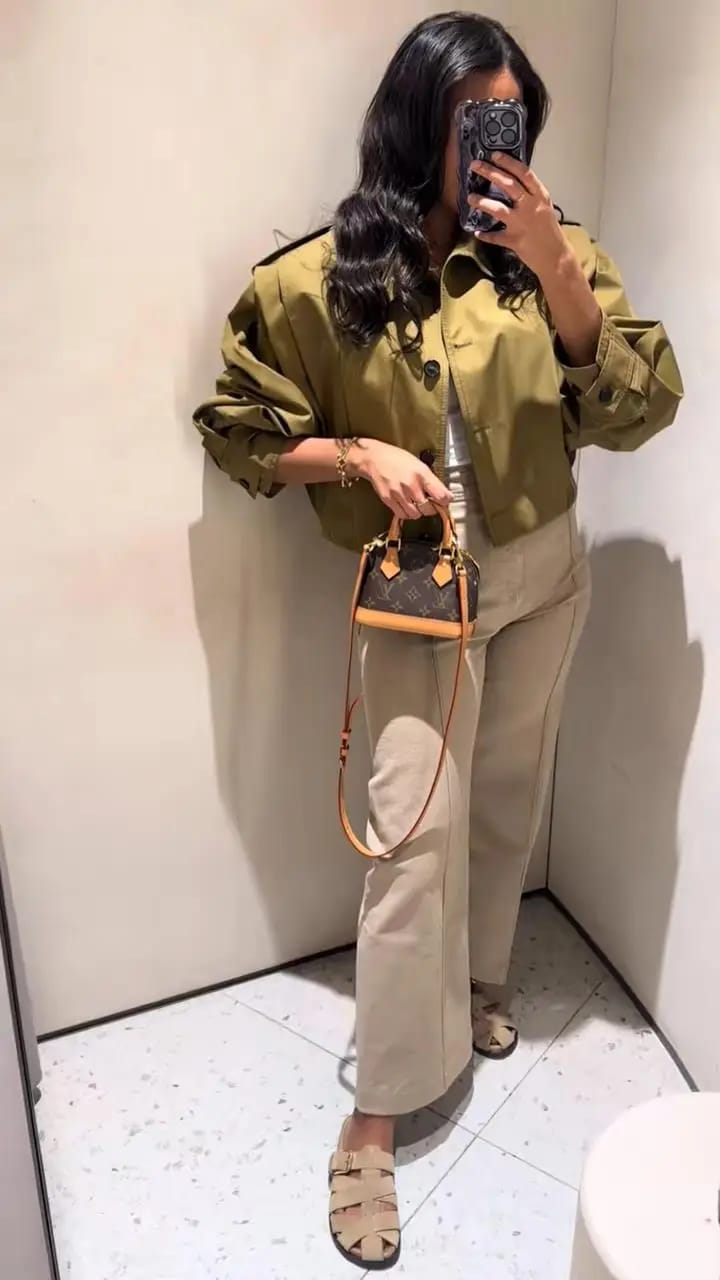 Customer photo review of Celia High Collar Short Jacket