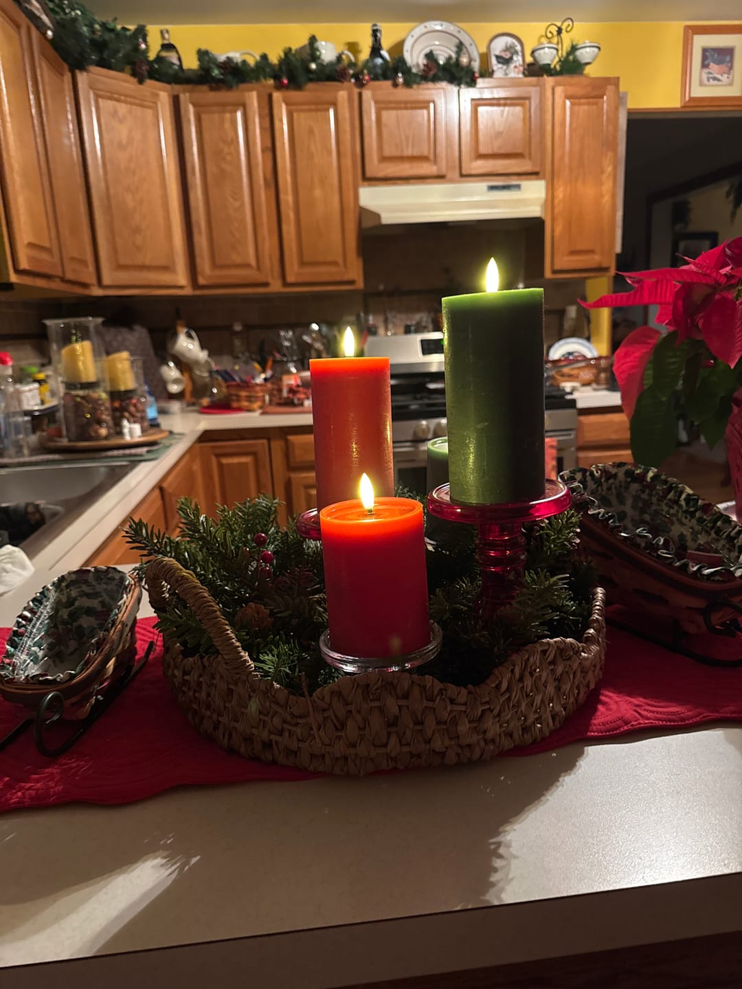 Customer photo review of Fendrix Seagrass Tray | Round Woven Decorative Basket