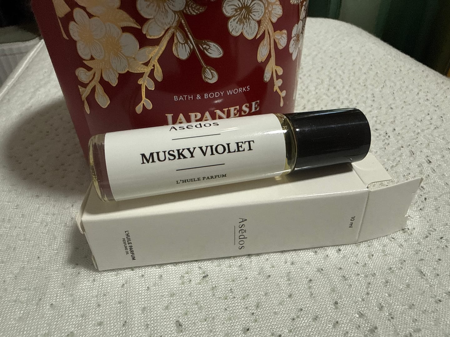 Customer photo review of MUSKY VIOLET PERFUME OIL
