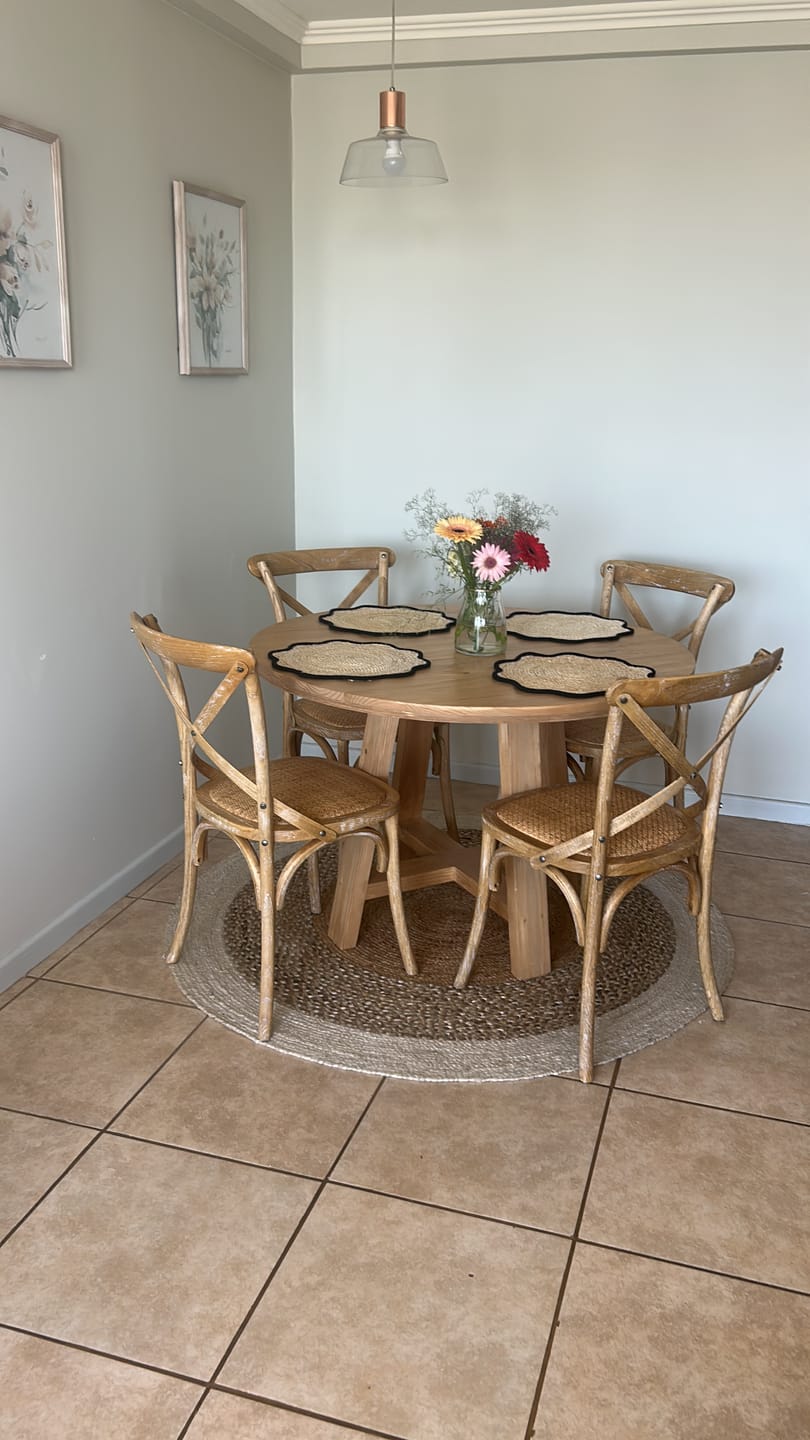 Customer photo review of Silla Madera Tradition Rattan Olmo Natural Apilable