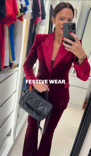 Customer photo review of Delicate Daze Velvet Satin Lapel Button Up Long Sleeve Tapered Waist Blazer