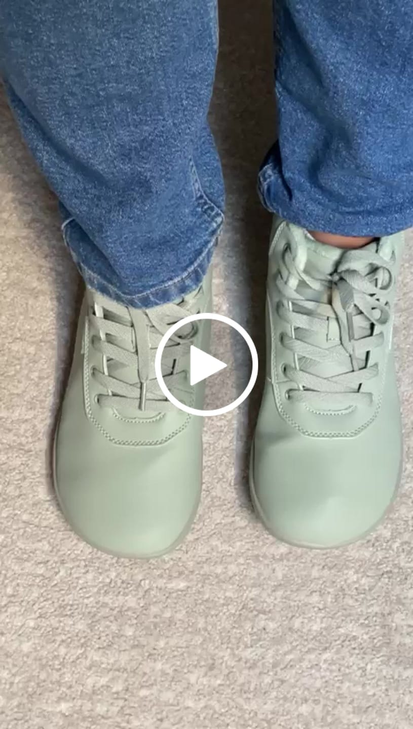 Customer video review of Spruce - Wasserdichte Barfußschuhe