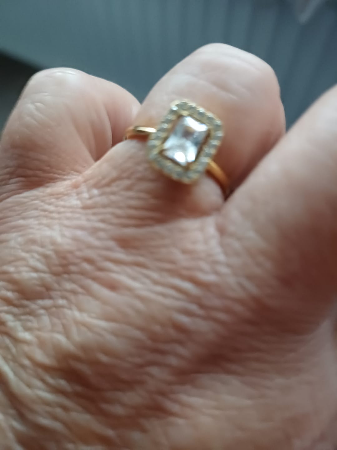 Customer photo review of Inel Elegance - Auriu