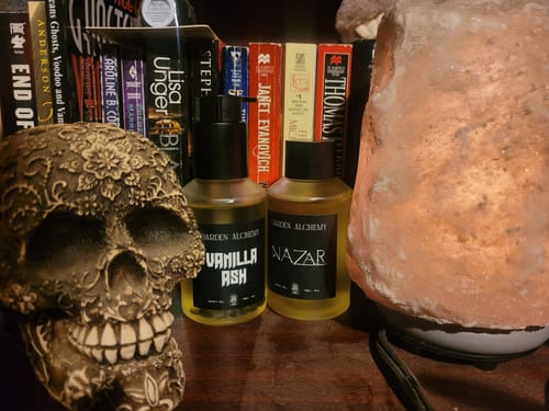 Customer photo review of VANILLA ASH body oil