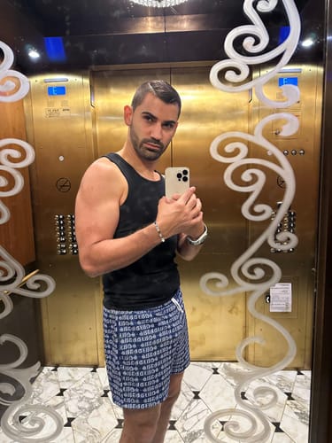 Customer photo review of Mesh Shorts 4" Inseam