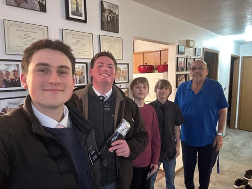 Customer photo review of Barry. Wang Fantastic Blue Floral Tie Pocket Square Cufflinks Set