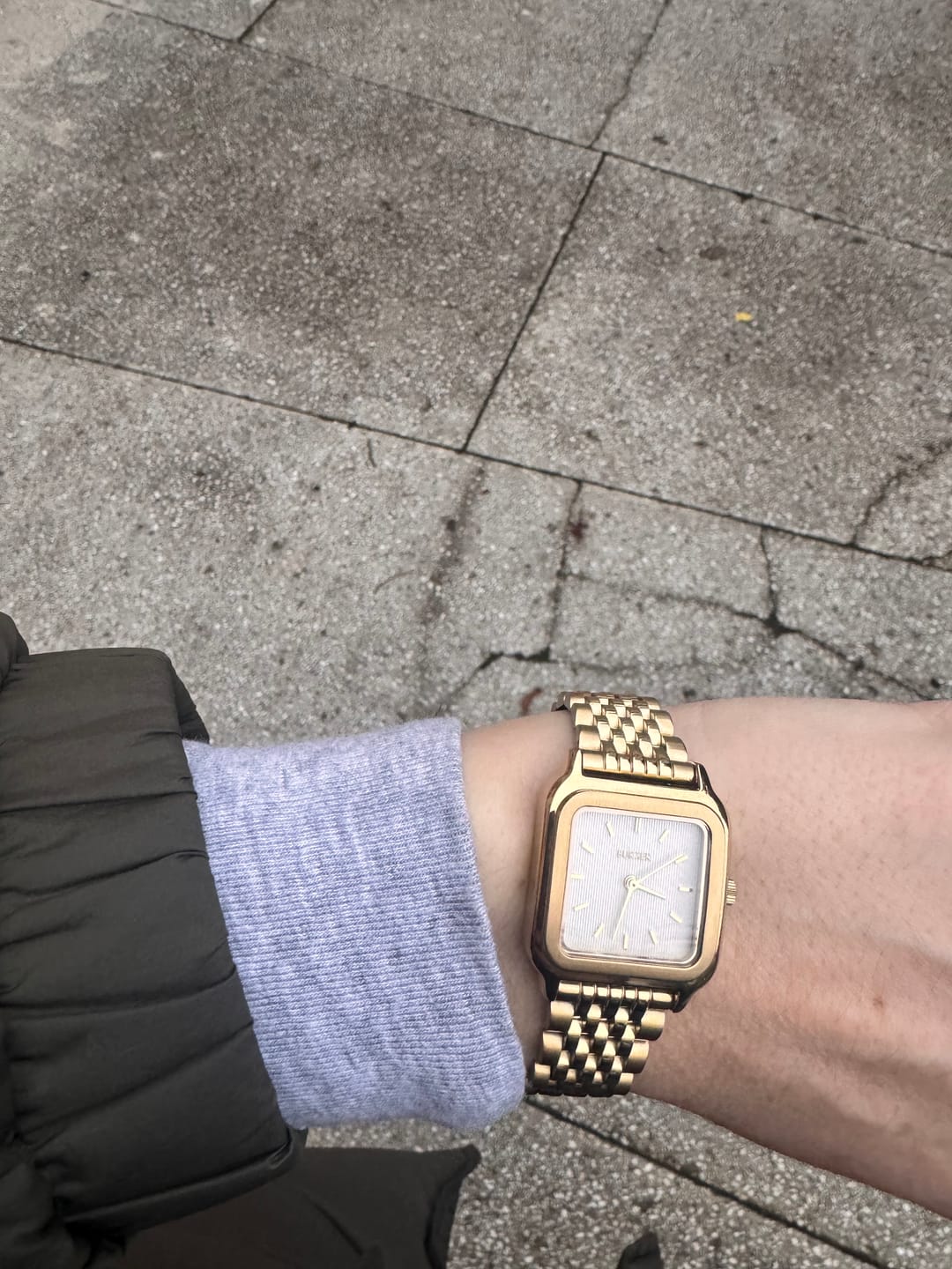 Customer photo review of Macy Gold White