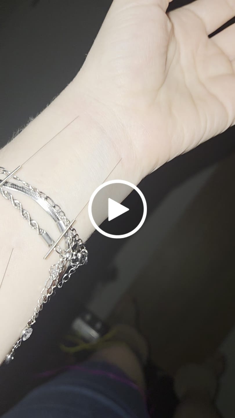 Customer video review of Kit Pulseiras Glamour Zircônias - Prata
