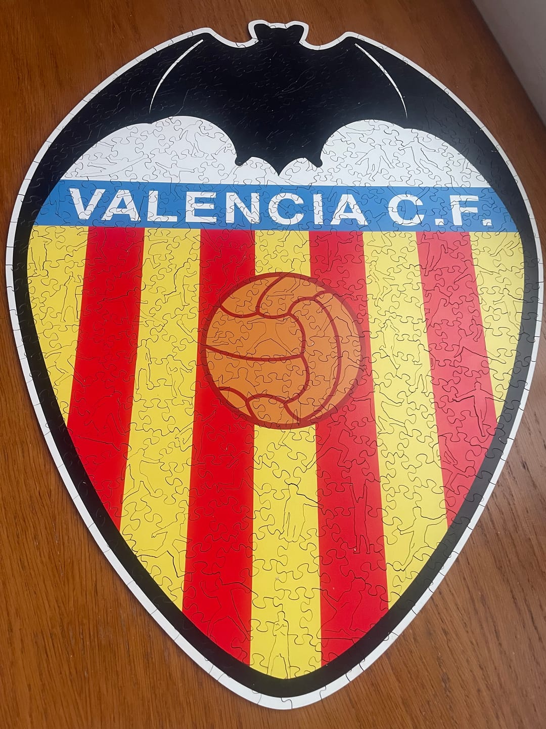 Customer photo review of Valencia CF® Logo - Rompecabezas de Madera