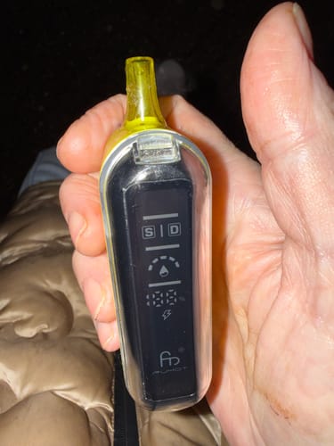 Customer photo review of Randm Tornado 20000 Puffs Disposable Vape