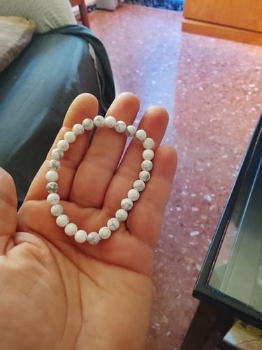 Customer photo review of Pulsera Howlita - 6mm || Relajación extrema - Dormir Bien
