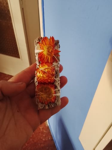 Customer photo review of Atado de Salvia Blanca con Siempre viva || Limpieza Energética