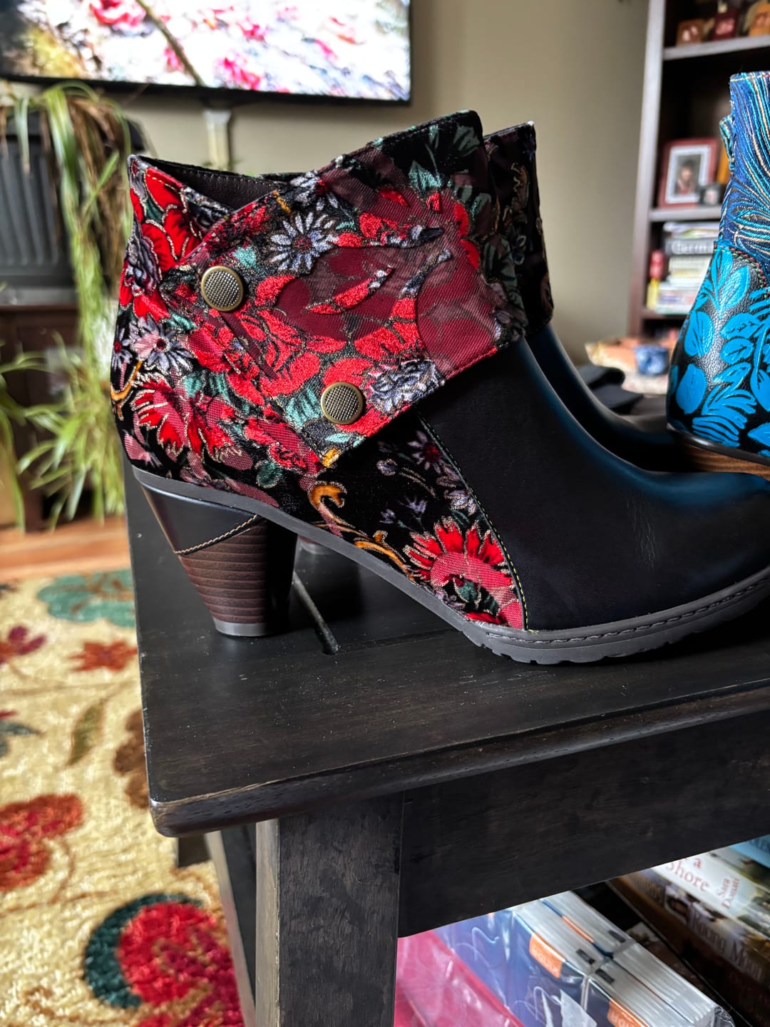 Customer photo review of Retro Handmade Radiant Pattern Ankle Boots