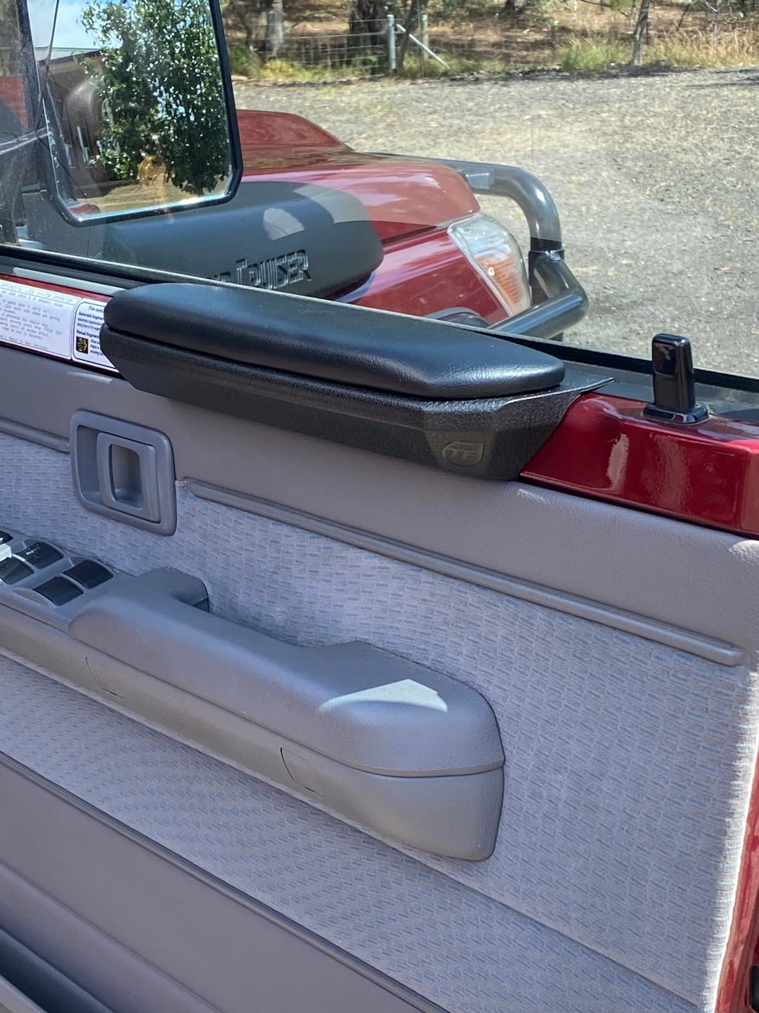 Customer photo review of 70 Series Armrests - The Wingman