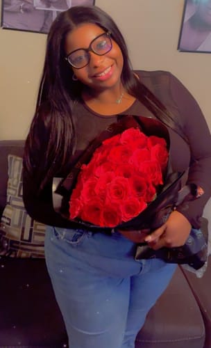 Customer photo review of Red & Hot Pink Rose Bouquet