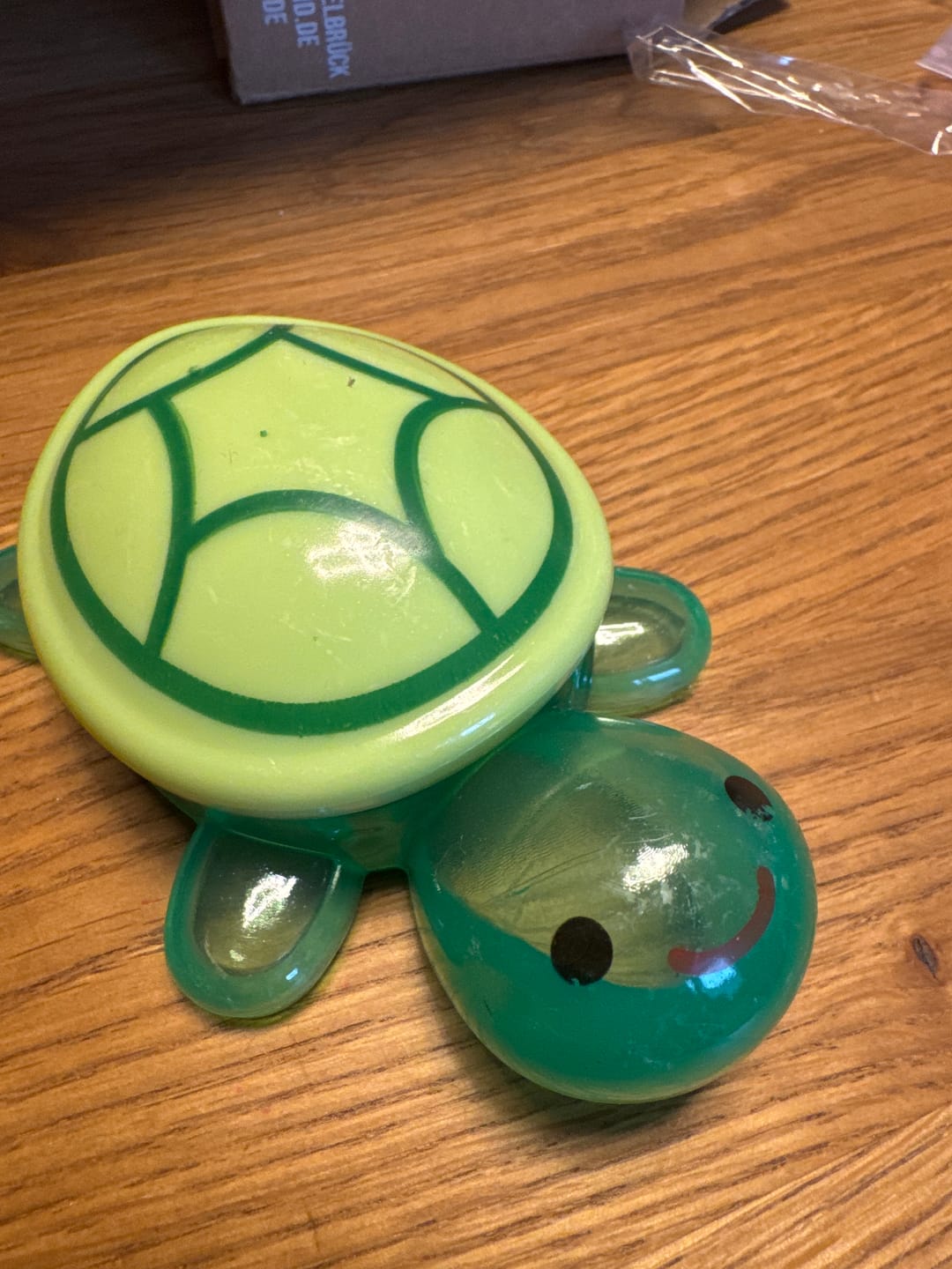 Customer photo review of Wichtelstreich „Schildkröten-Ausbruch“ – UV-Suchspiel mit Leuchtenden Schildkröten