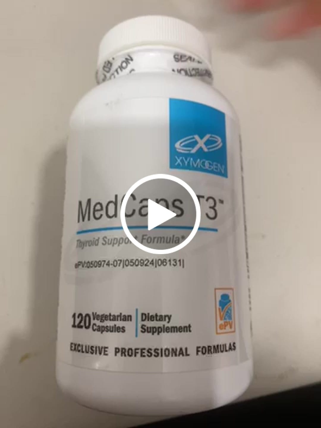 Customer video review of Xymogen MedCaps T3