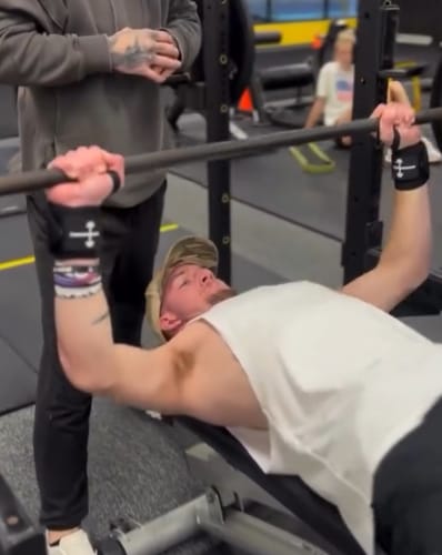 Customer photo review of HolStrength Wrist Wraps 18"