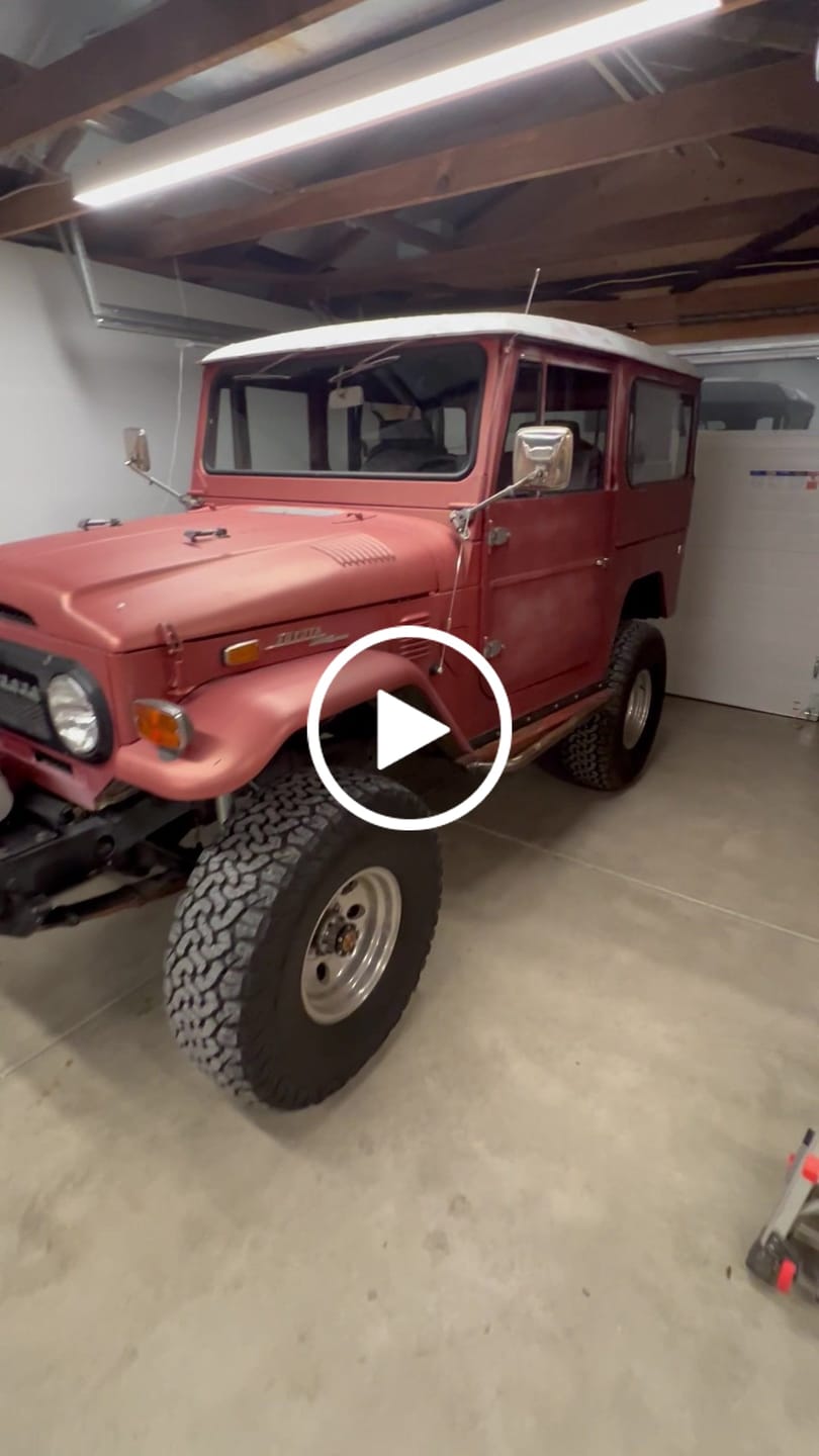 Customer video review of Toyota FJ40 FJ45 Land Cruiser Front EZ Lift Hood Struts