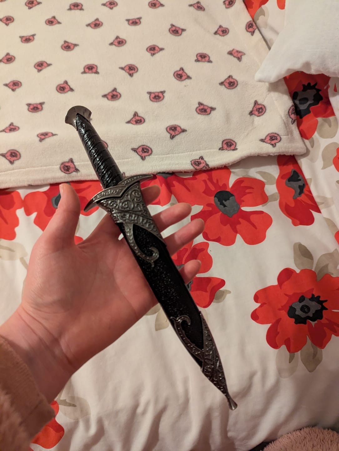 Customer photo review of Lord Of The Rings Mini Sting Sword