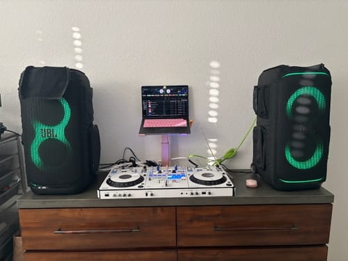 Customer photo review of NEO d+ Premium XFR Cable (XLR-Female to RCA) (Class B) by Oyaide Elec. Co.