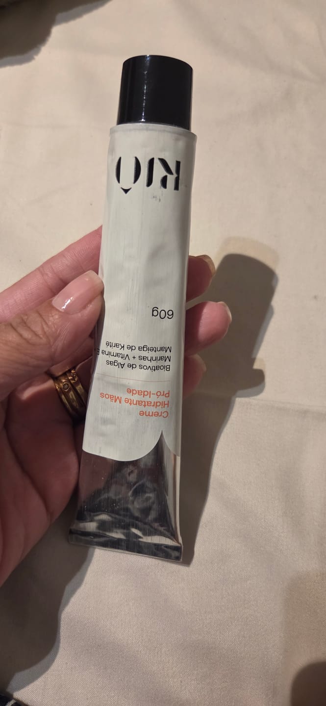 Customer photo review of Creme Hidratante Mãos Pró-Idade