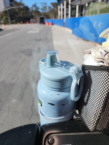 Customer photo review of Replacement Lid for Push Bottle