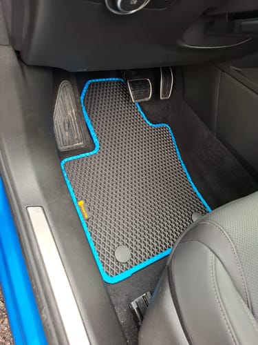 Customer photo review of Kofferraumwanne nach Maß