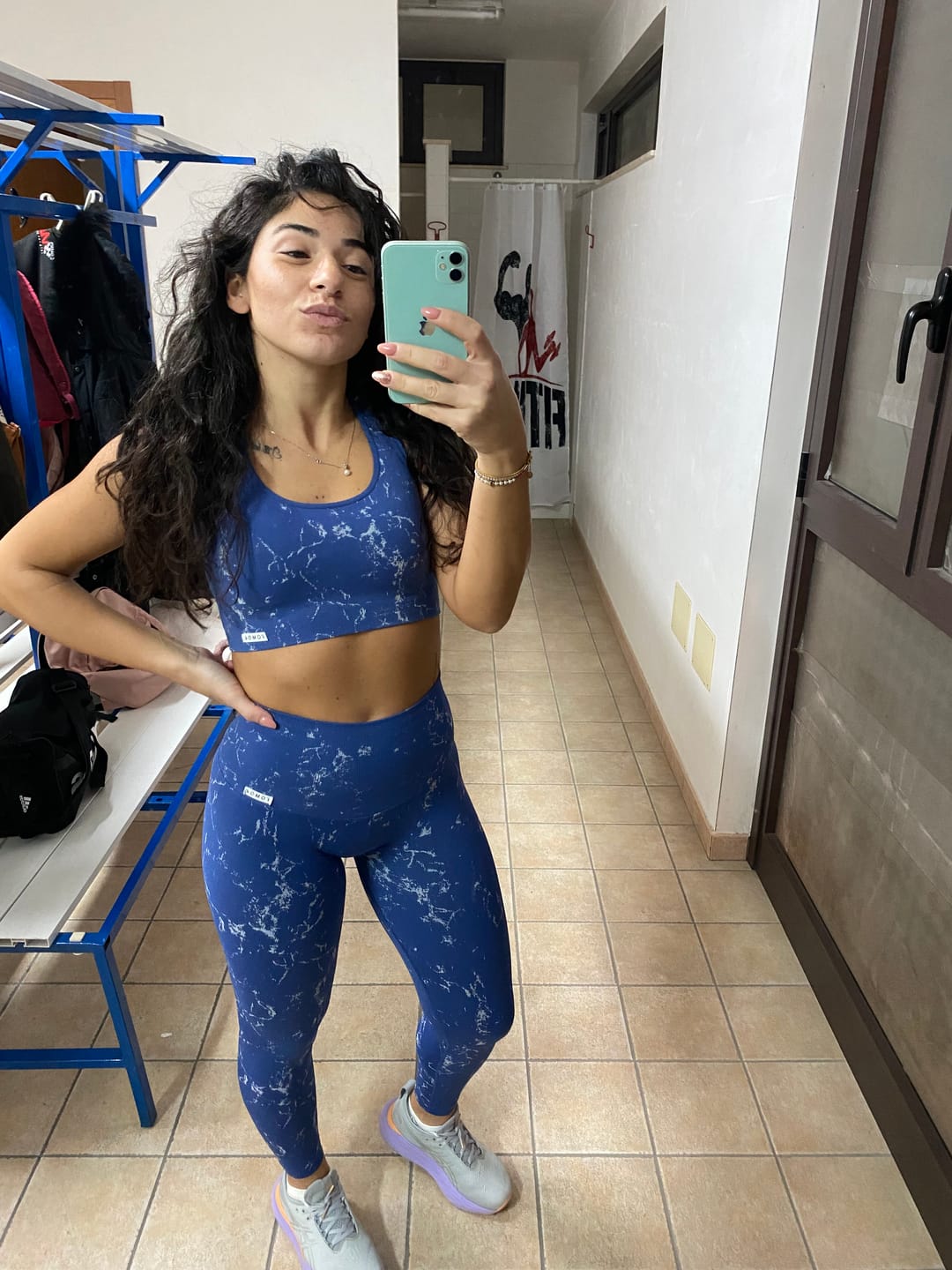Customer photo review of Leggings Push Up Marmo Blu Avio