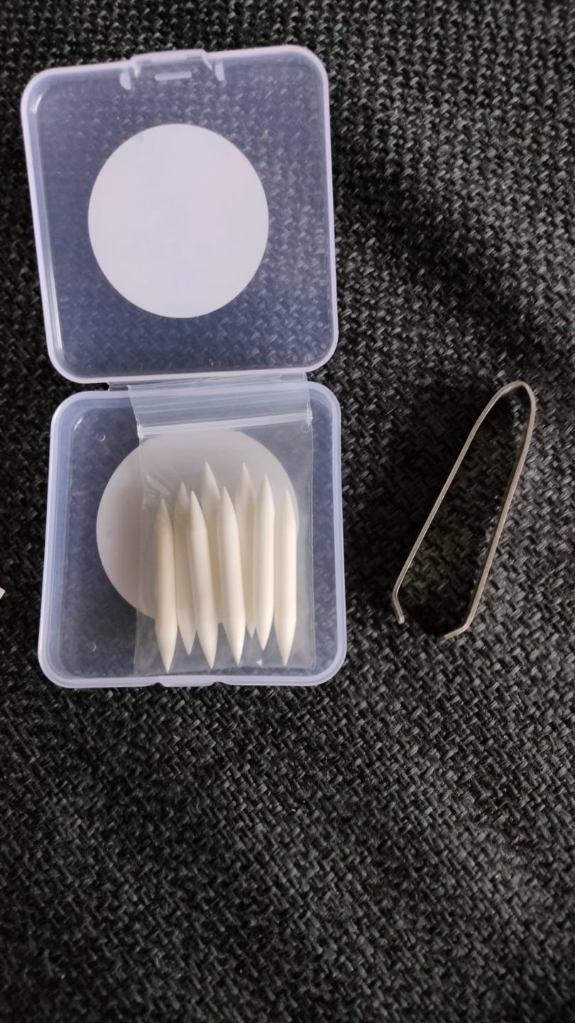 Customer photo review of Ohuhu Replacement Brush Nibs Of Honolulu & Honolulu B Series (Europe Only)