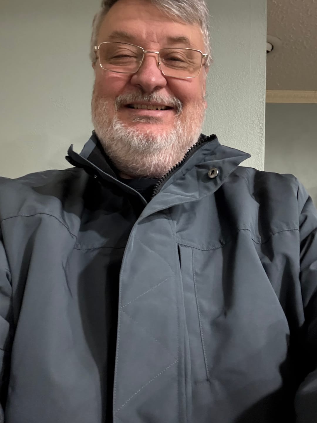 Customer photo review of Parka "Slate" – RSVLTS Reserve