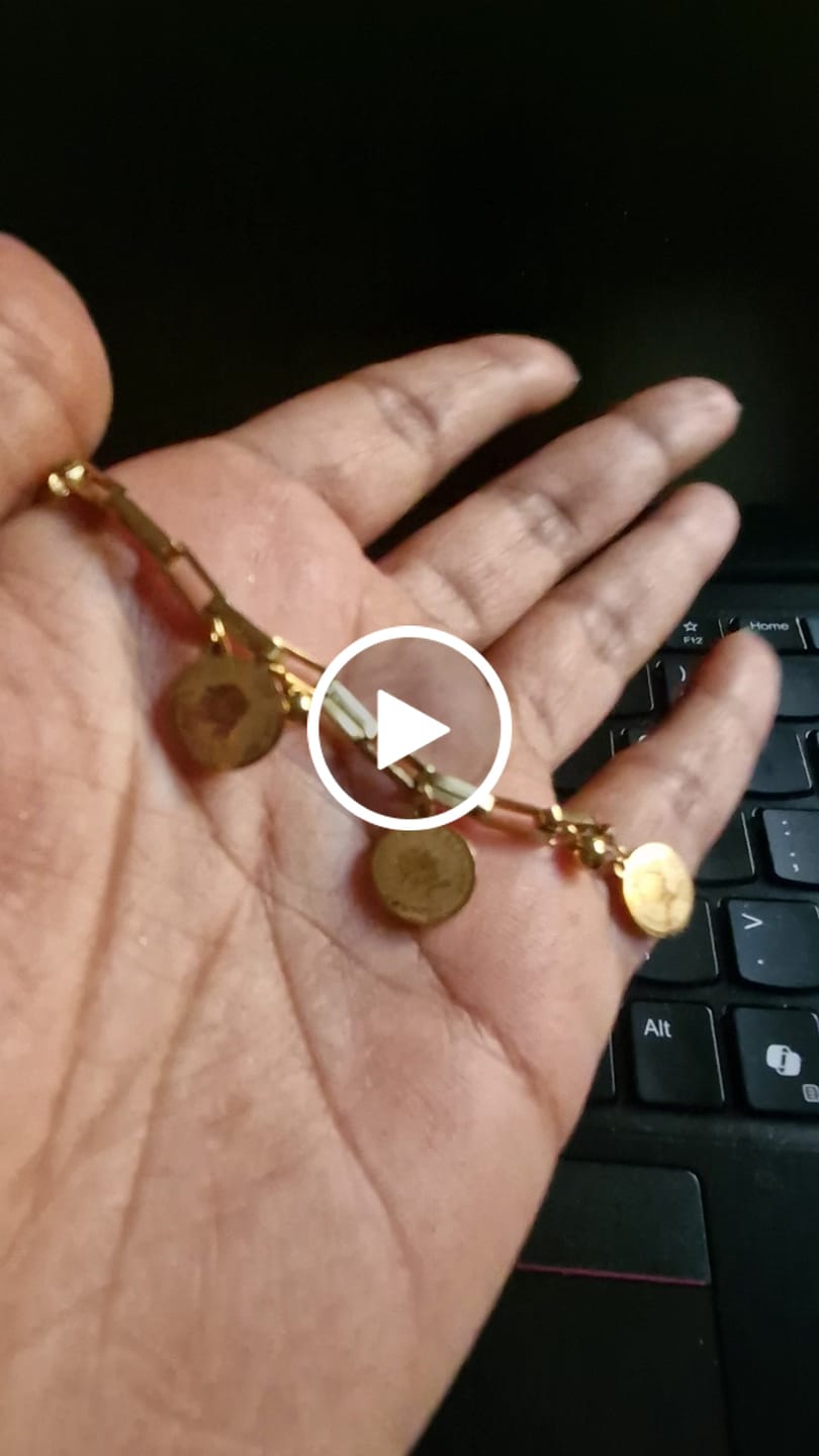 Customer video review of Blizabeth Bracelet