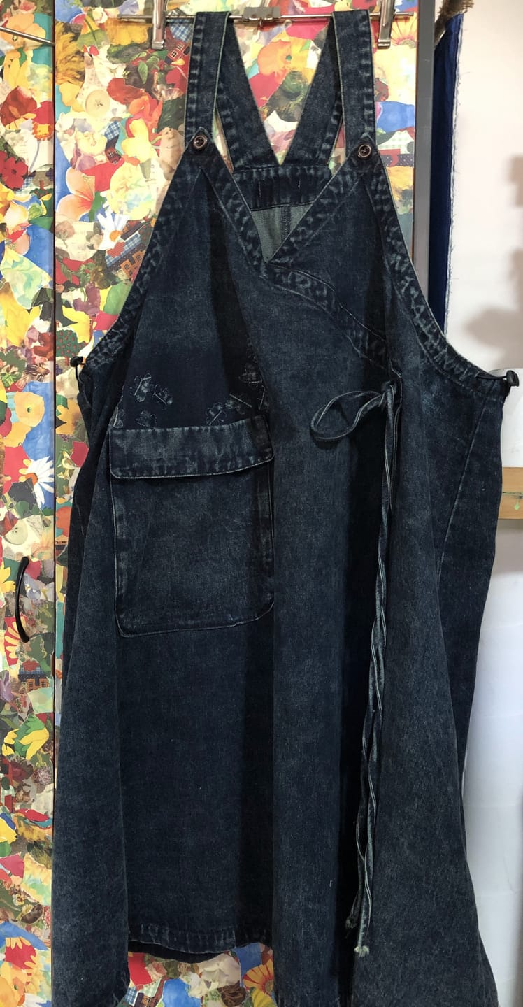 Customer photo review of Plus Size Women Autumn Retro Denim Spliced Overall Dress