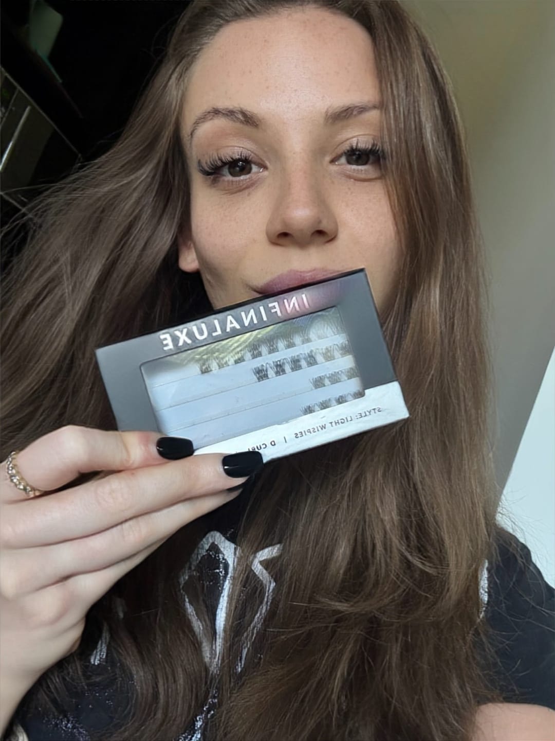 Customer photo review of Infinaluxe Customisable Lash Extensions (4 rows)