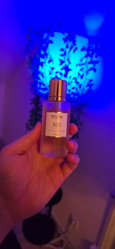 Customer photo review of 501