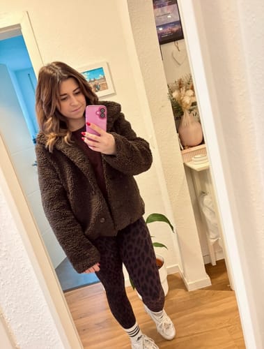 Customer photo review of OH APRIL Rita Leggings Leo Truffle