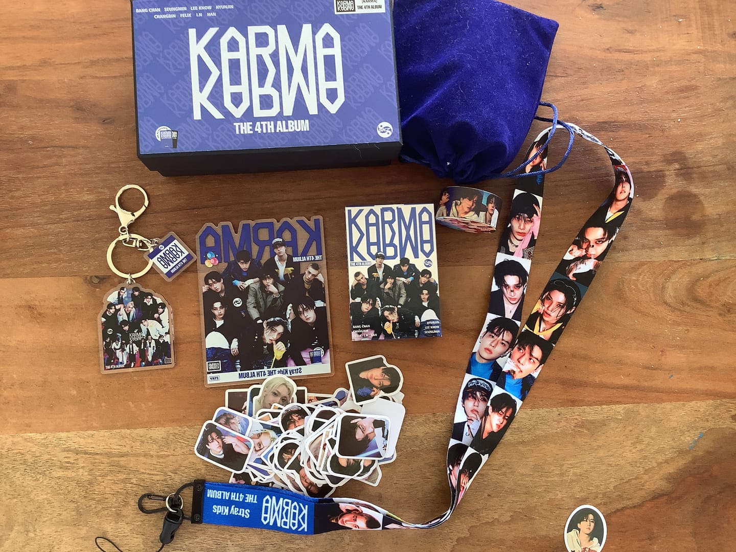 Customer photo review of SKZ KARMA Gift Box Limited Edition
