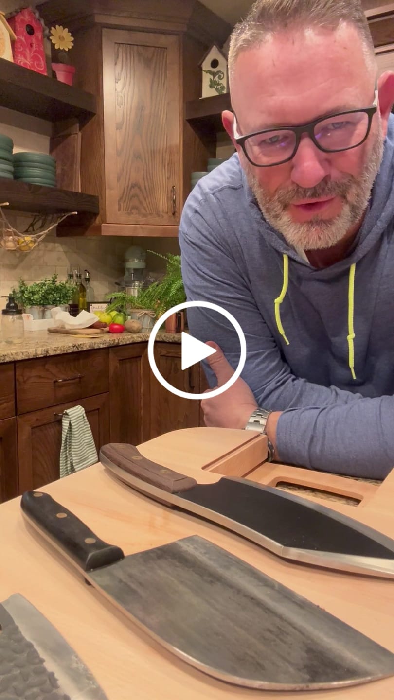 Customer video review of Lixy 8" Cleaver