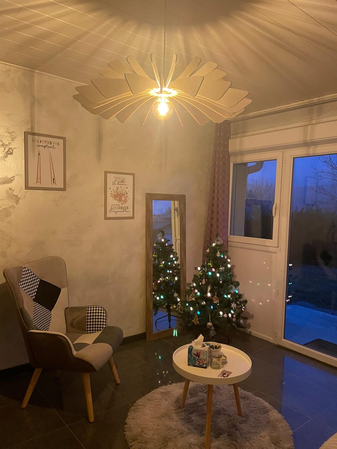 Customer photo review of Aurora | Suspension