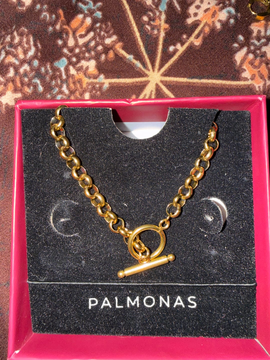 Customer photo review of Bold Loop Toggle Necklace