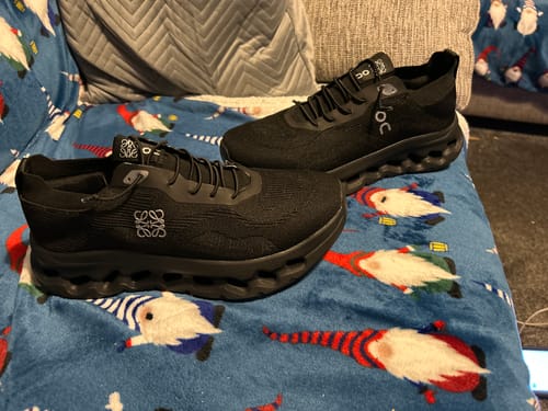 Customer photo review of Men’s Multi-Panel Lace-Up Sneakers