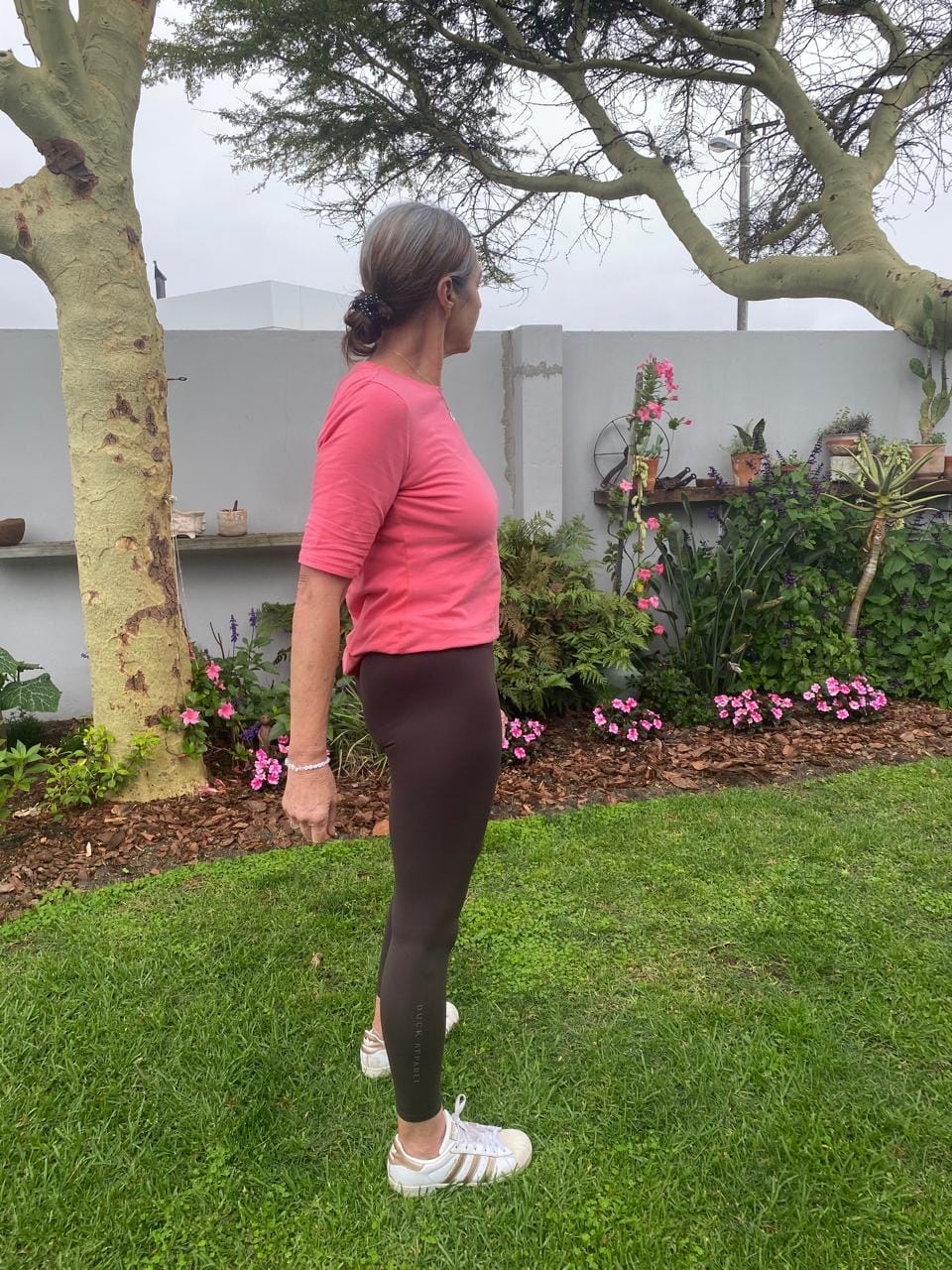 Customer photo review of Cocoa Butter Leggings
