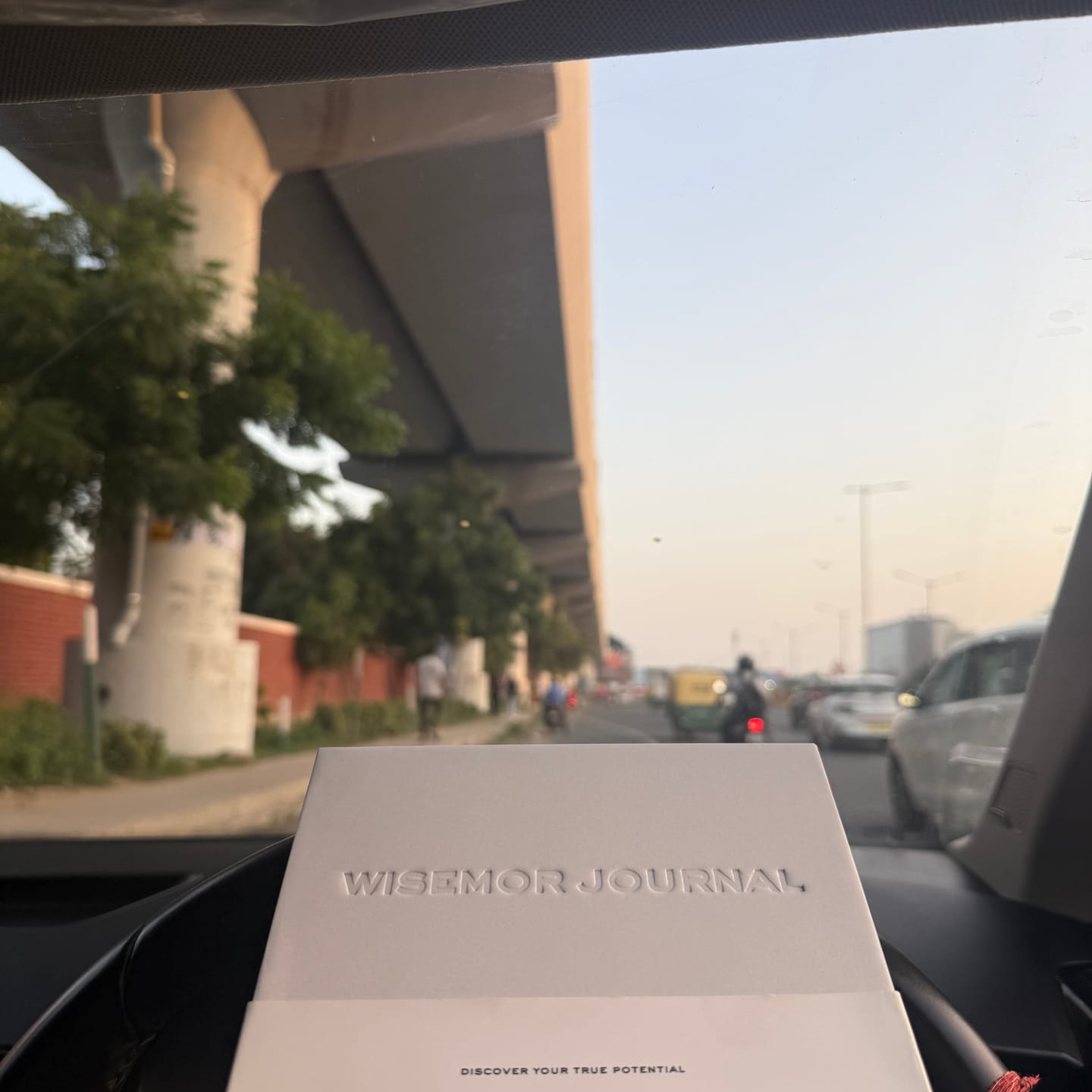 Customer photo review of Wisemor Journal