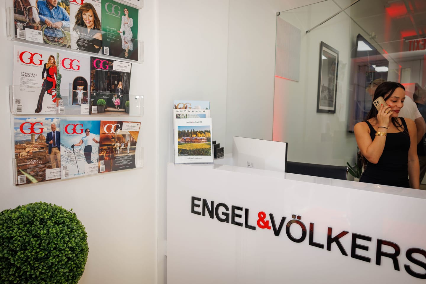 Customer photo review of CUSTOM MOCKUP SIGN FOR Marie Gonneville