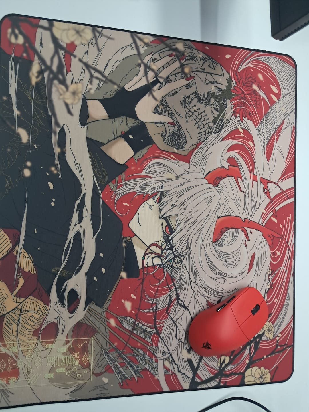 Customer photo review of AbyssGaming Crimson Remains Mousepad