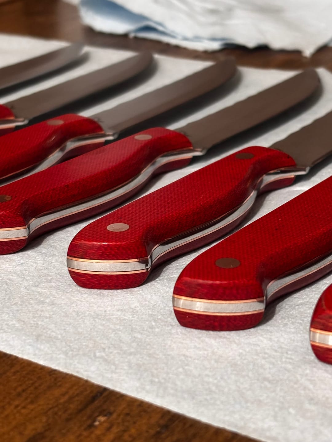 Customer photo review of 2 X 72 and 1 X 72 Inch Scalloped Aluminum Oxide Sanding Belts, 3 Pack