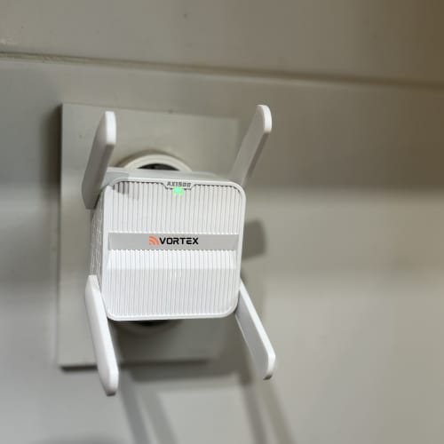 Customer photo review of VortexWifi6 Extender
